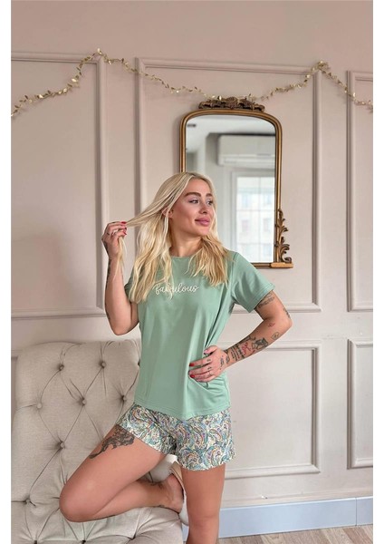 Mint Fabulous Desenli Kısa Kollu Şortlu Örme Kadın Pijama Takımı