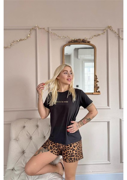 Siyah Born To Be Wild Leopar Desenli Kısa Kollu Şortlu Örme Kadın Pijama Takımı fiyatları
