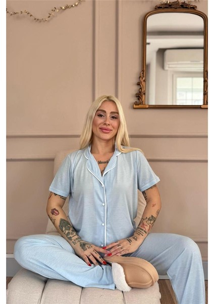 Mavi Sofistic Önden Düğmeli Kısa Kol Kadın Pijama Takımı