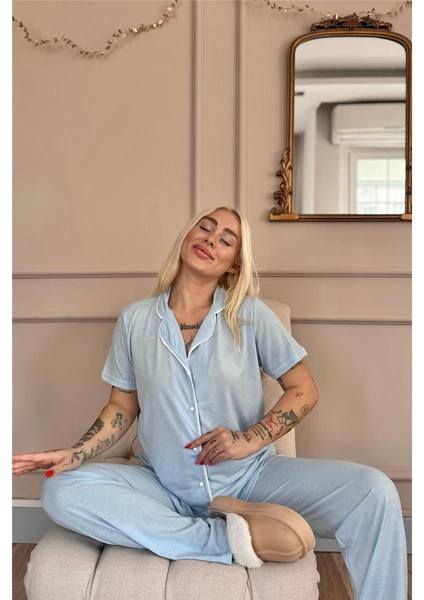 Mavi Sofistic Önden Düğmeli Kısa Kol Kadın Pijama Takımı