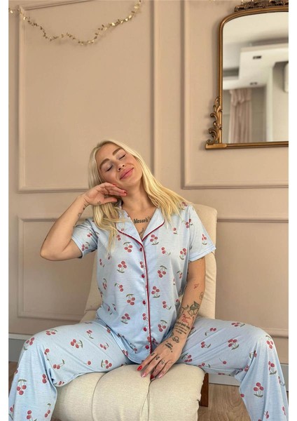 Buz Mavisi Sofistic Cherry Önden Düğmeli Kısa Kol Kadın Pijama Takımı