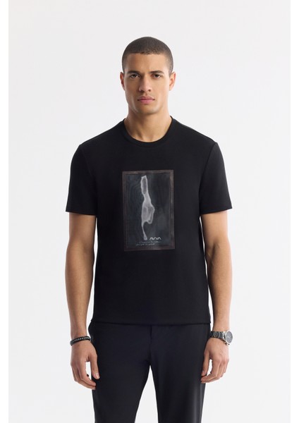 Erkek Siyah Bisiklet Yaka Organze Aplike Detaylı Fotokromik(UV) İnterlok T-Shirt A51Y1029