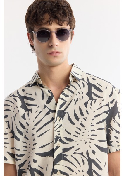 Erkek Bej-Antrasit Alttan Britli Yaka Baskılı Soft Touch Comfort Fit Gömlek A51Y2109 fırsatları