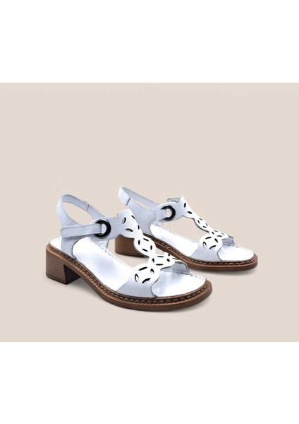 B251674 Deri Cırtlı Kadın Beyaz Topuklu Sandalet