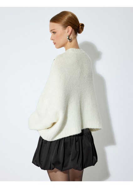 Kadın / Kız Ekru Kazak (Model Kodu: 5WAK90626HT010 ) fırsatları