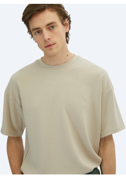 Bej Düz Bisiklet Yaka T-Shirt
