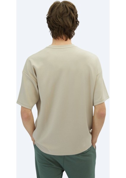 Bej Düz Bisiklet Yaka T-Shirt