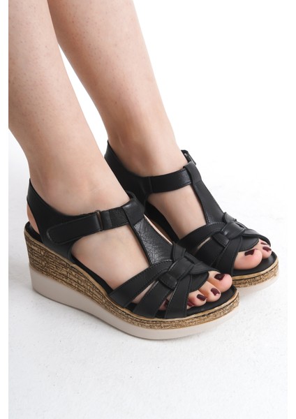Deri Ortopedik Taban Kadın Sandalet TMD202555 fırsatları