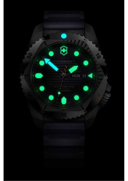 Victorinox Dive Pro Automatic Vs 241995 Erkek Kol Saati