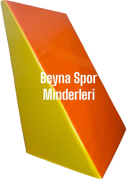 Üçgen Minderi 100*100*40CM modelleri