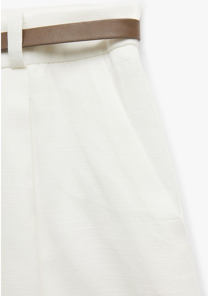 Pamuklu - Viskon Kumaş Cepli Kemerli Bermuda Mini Şort fırsatları