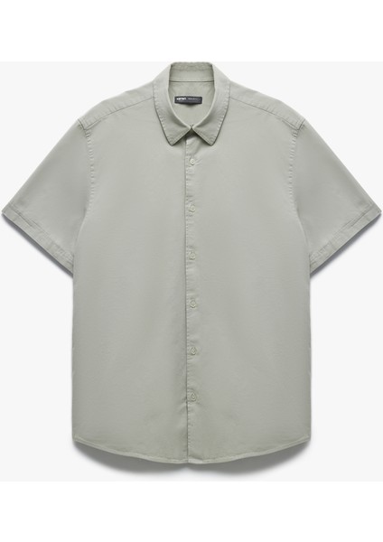 Klasik Yaka Pamuklu Düğmeli Kıvırmalı Kısa Kollu Gömlek