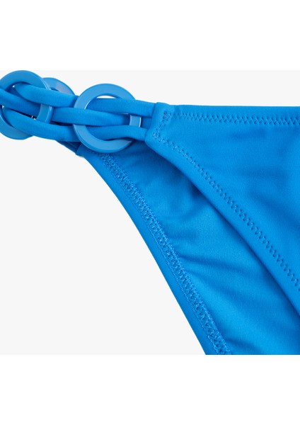 Astarlı Aksesuar Detaylı Bikini Altı