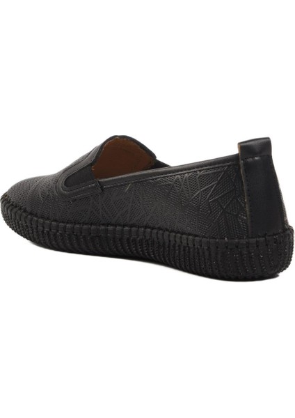 651567 Z Siyah Kadın Günlük Ayakkabı fırsatları