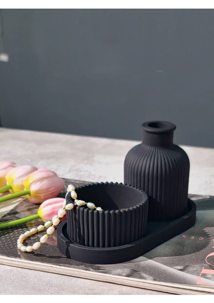 Şık Siyah Seramik Vazo ve Mumluk Seti - Modern ve Minimalist Dekorasyon modelleri