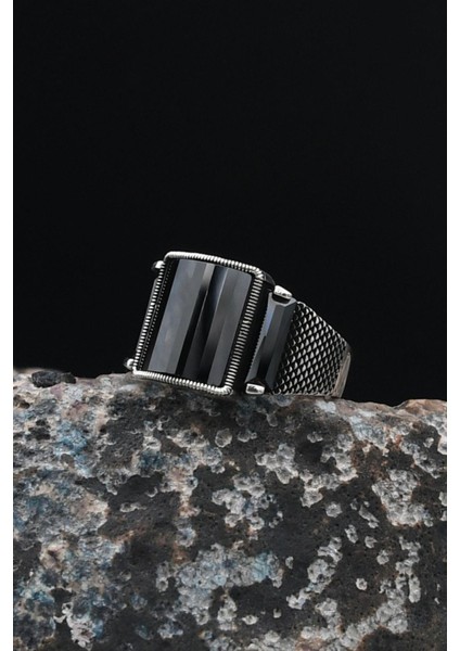 Siyah Zirkon Taşlı Gümüş Erkek Yüzüğü 901542 fırsatları