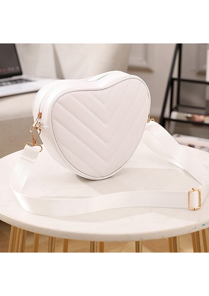 Moda Kadınlar Kalp Şeklinde Crossbody Çanta Bayanlar Omuz Çantası Kızlar Için Deri Çanta (Yurt Dışından) fiyatları