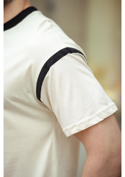 Ekru Bisiklet Yaka Regular Fit Erkek T-Shirt E7126