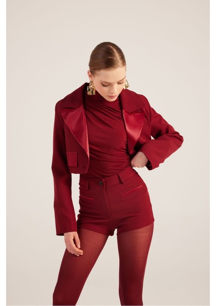 Yakası Saten Detaylı Camila Crop Blazer Ceket Bordo fırsatları