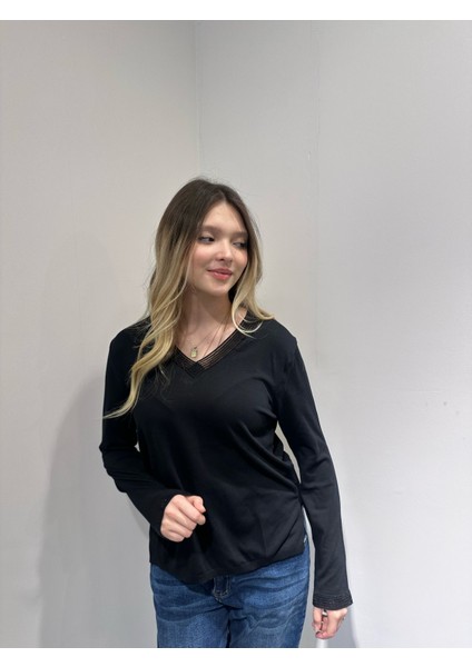 Kadın Bluz V Yaka modelleri