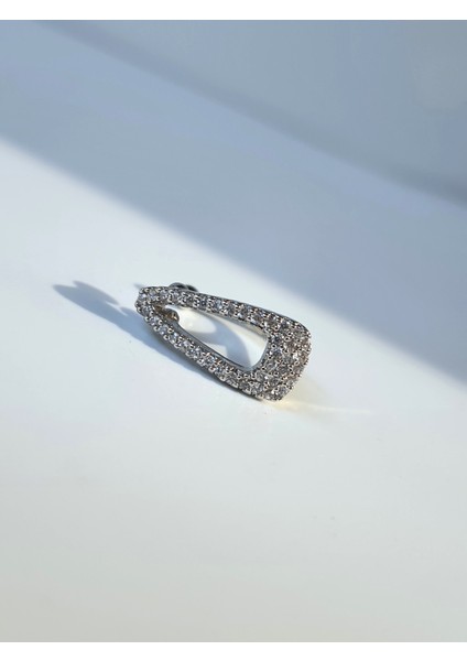 Toka Şeklinde Zirkon Taşlı Sıkıştırmalı Earcuff Kıkırdak Tek Küpe