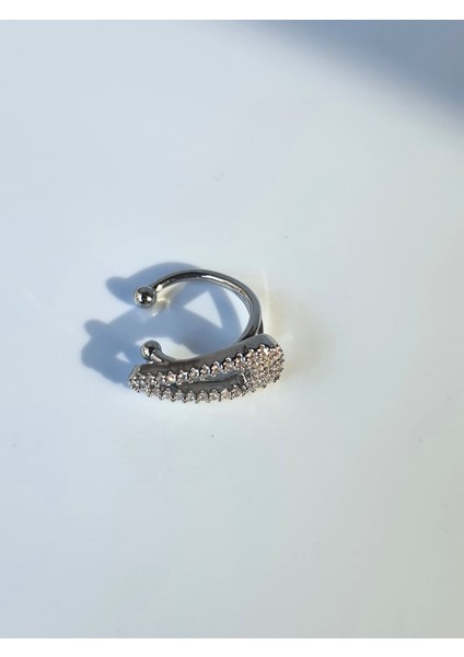 Toka Şeklinde Zirkon Taşlı Sıkıştırmalı Earcuff Kıkırdak Tek Küpe