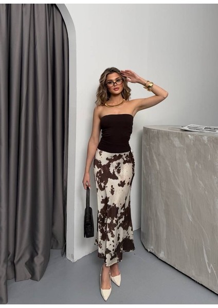Kadın Kendinden Desenli Uzun Krem Saten Etek