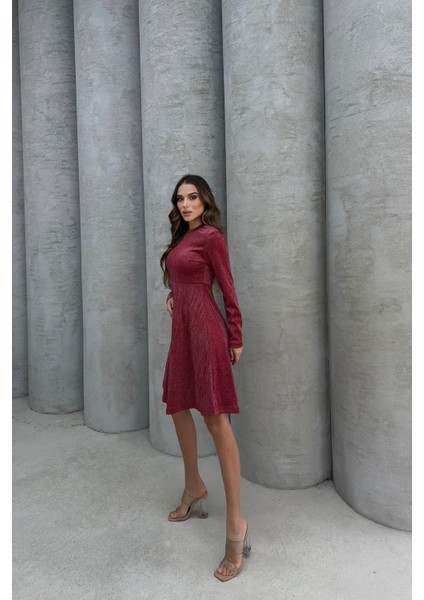 Yumuşacık Likralı Simli Mini Gece Elbisesi fiyatları