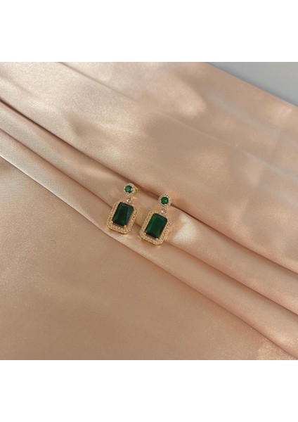 X0004-BL Zümrüt Kolye Kadın Zirkon Kristal Kolye Kadın Retro Moda Yönlü Mizaç Takı Kolye Kadın (Yurt Dışından)