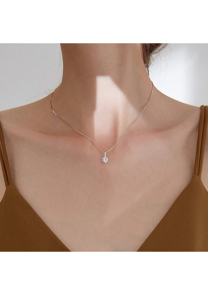 No.20 Boyutu Yeni Parlaklık Zirkon Geometrik Kolye Kolye Gümüş Renk Klavikula Zinciri Kadın Moda Takı Hediye (Yurt Dışından) fırsatları