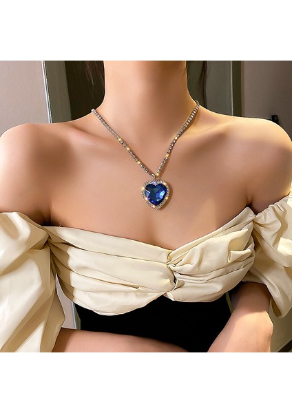 45CM Tarzı Mavi Lüks Kristal Kalp Kolye Kolye Kadınlar Için Tam Taklidi Kolye Titanic Kalp Okyanus Mavi Kalp Aşk Sonsuza Kadar Takı (Yurt Dışından) fiyatları