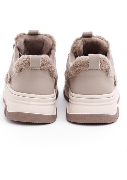 Bağcıklı Comfort Kürklü Kadın Sneaker fırsatları