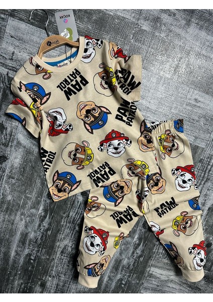Karakter Desenli Kısa Kol Pijama Takımları