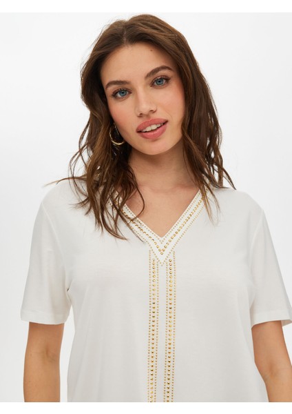 Gold Trok Taş Detaylı V Yaka Kısa Kol T-Shirt S25TSH069 fırsatları