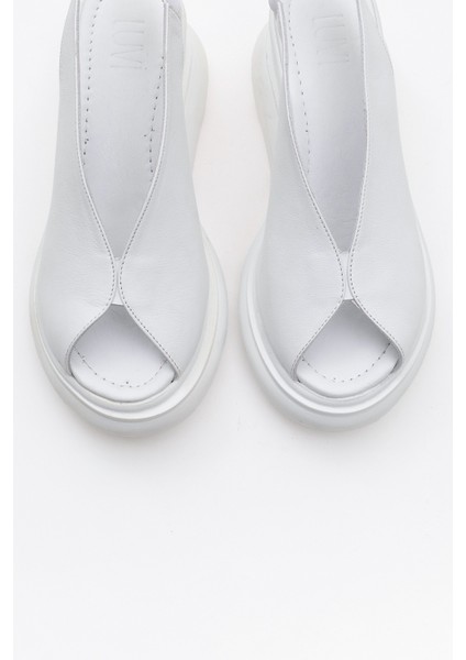 Sam Beyaz Cilt Deri Kadın Dolgu Topuk Sandalet fiyatları