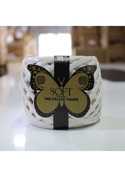 Metalik Örgü Ipi White 4 Adet Fiyatıdır. 2 Parça Ip (30+30,40+20 Vb.)