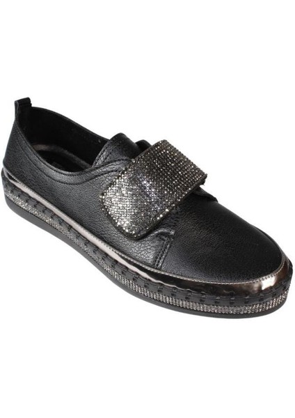 Yazkış Kadın Siyah Beyaz Taşlı Spor Babet Ayakkabı