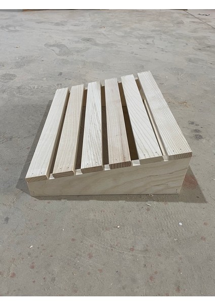 Masa Altı Ayaklık, Ayak Koyma Standı