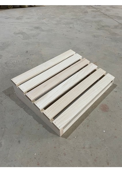 Masa Altı Ayaklık, Ayak Koyma Standı