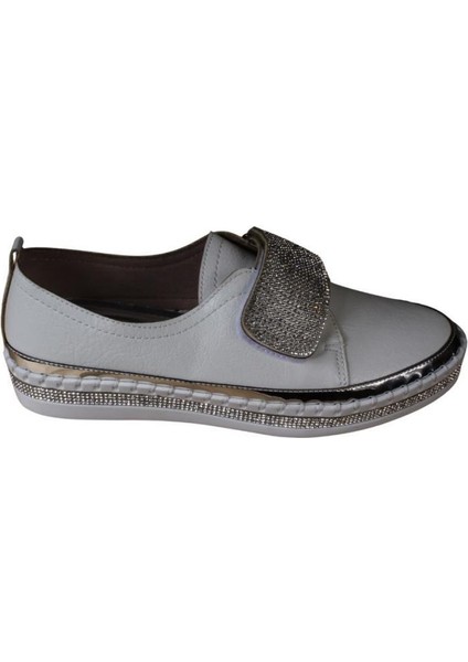 Yazkış Kadın Siyah Beyaz Taşlı Spor Babet Ayakkabı fiyatları