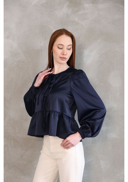 Yaka Biye Etek Büzgülü Tunik-Lacivert fırsatları