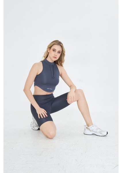 Soft Touch Bedene Oturan Ip Detaylı Sporcu Crop Sütyeni fırsatları