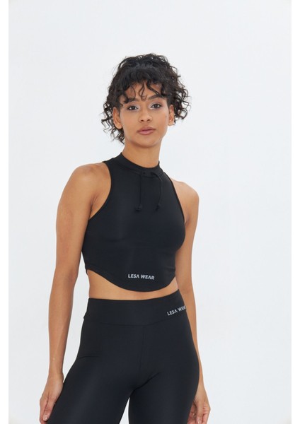 Soft Touch Bedene Oturan Ip Detaylı Sporcu Crop Sütyeni