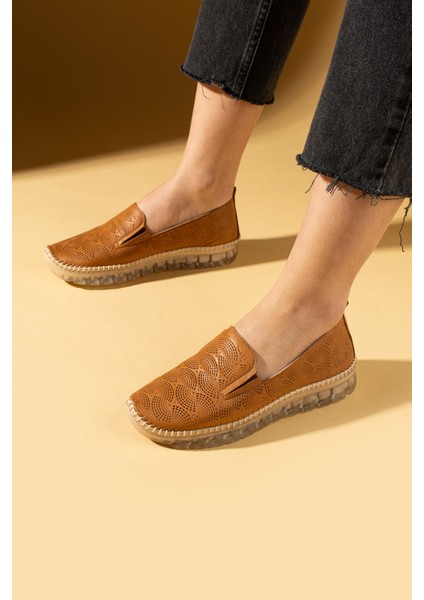 Yumuşak Deri Hafif Comfort Taban Lazer Kesim Kadın Spor Ayakkabı 59-390-25