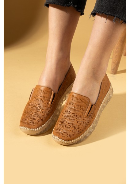 Yumuşak Deri Hafif Comfort Taban Lazer Kesim Kadın Spor Ayakkabı 59-390-25 fiyatları