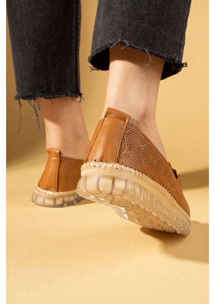 Yumuşak Deri Hafif Comfort Taban Lazer Kesim Kadın Spor Ayakkabı 59-390-25 modelleri