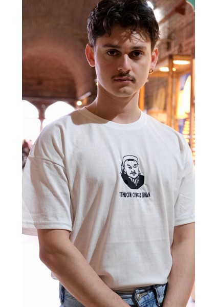 Cengiz Han Unisex Oversize T-Shirt