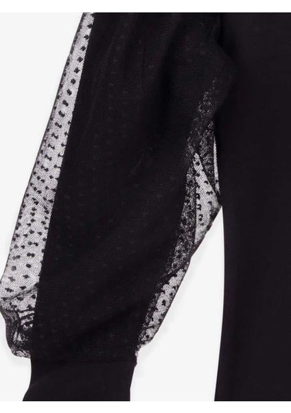 Kız Çocuk Kolları Tül Puantiye Detaylı Bluz indirimleri