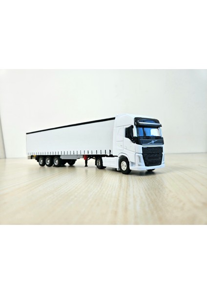 1/64 Ölçek Beyaz Volvo Fh4 Tır Maketi (25 cm Boy) fırsatları