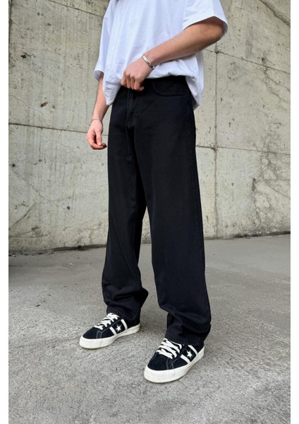 Basic Yıkamalı Siyah Regular Jean modelleri